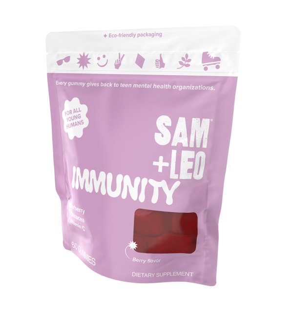 SAM+LEO IMMUNITY elderberry immune support gummies pouch angled view